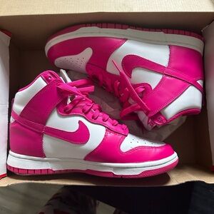 Nike dunk high pink